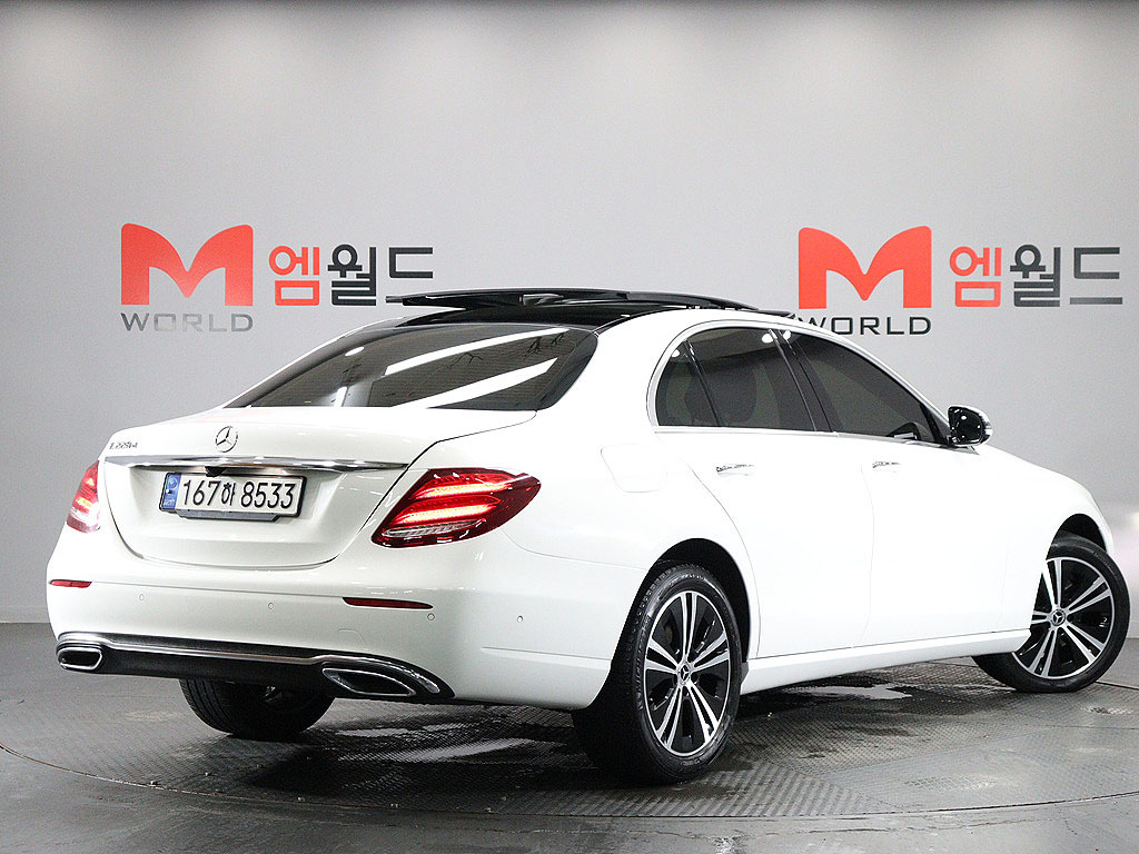 MERCEDES BENZ E-CLASS W213 2020