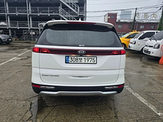 KIA CARNIVAL 2021