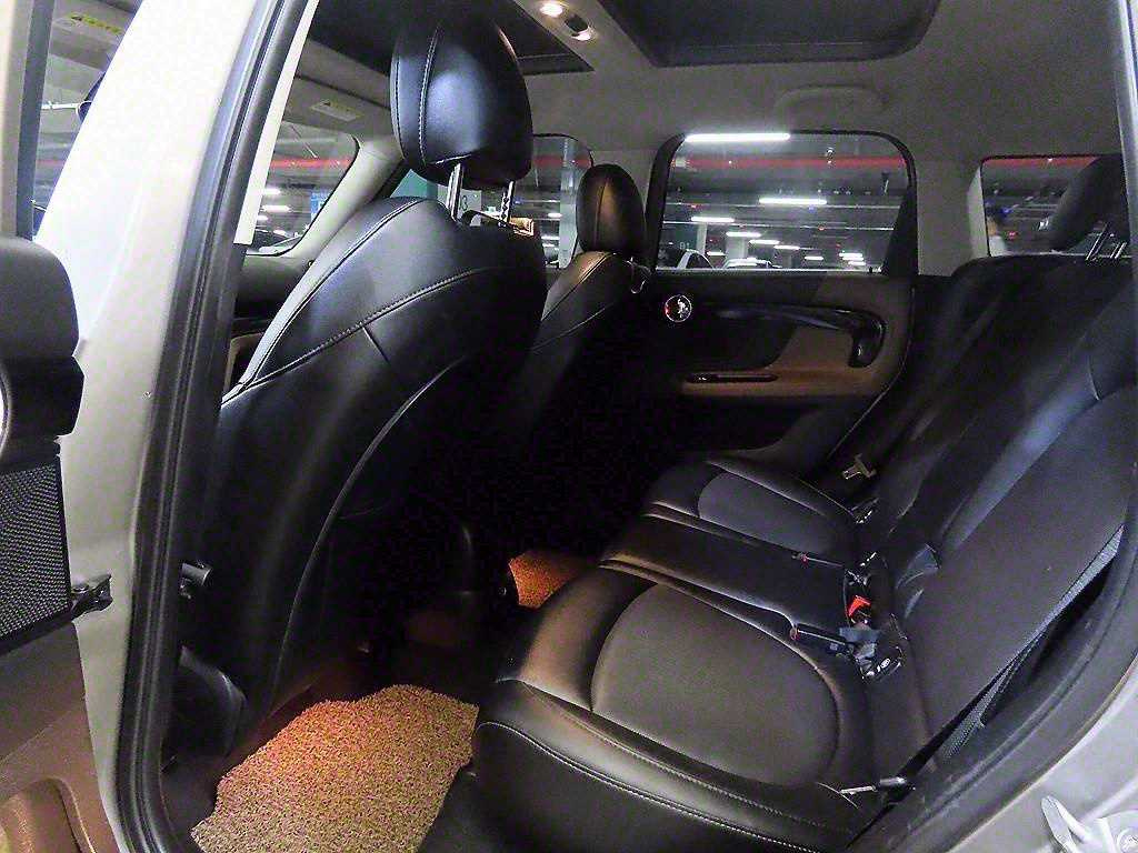 MINI COUNTRYMAN COOPER D 2018