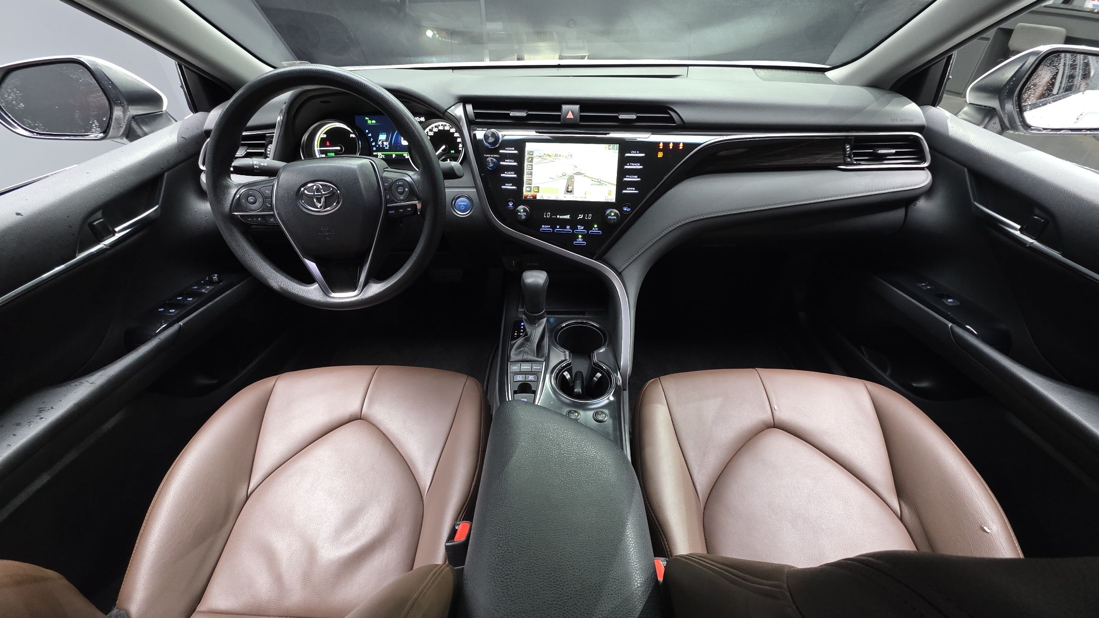 TOYOTA CAMRY XV70 2020