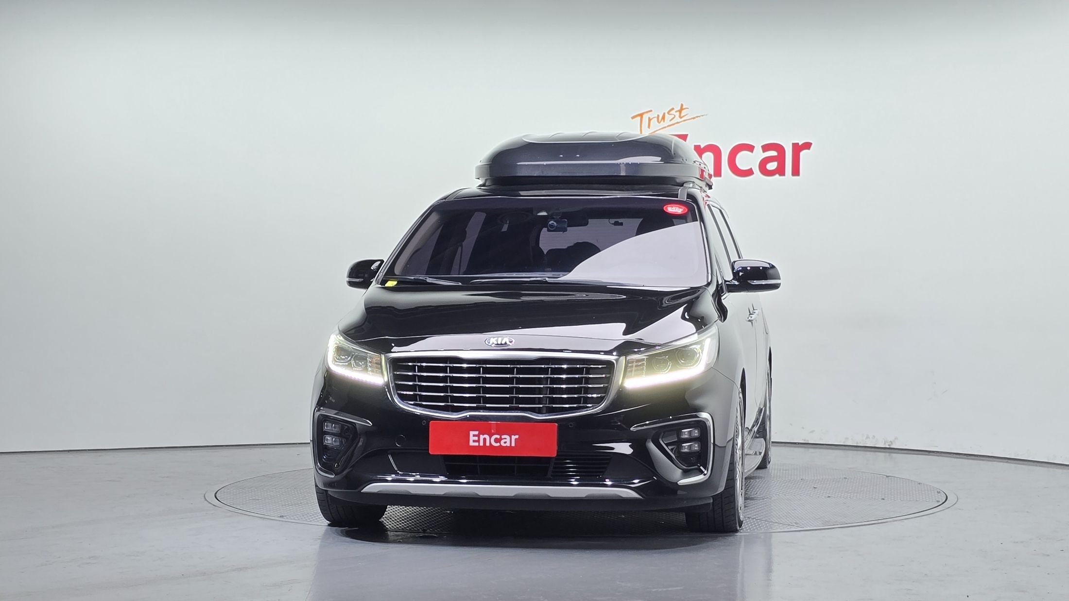 KIA CARNIVAL 2018