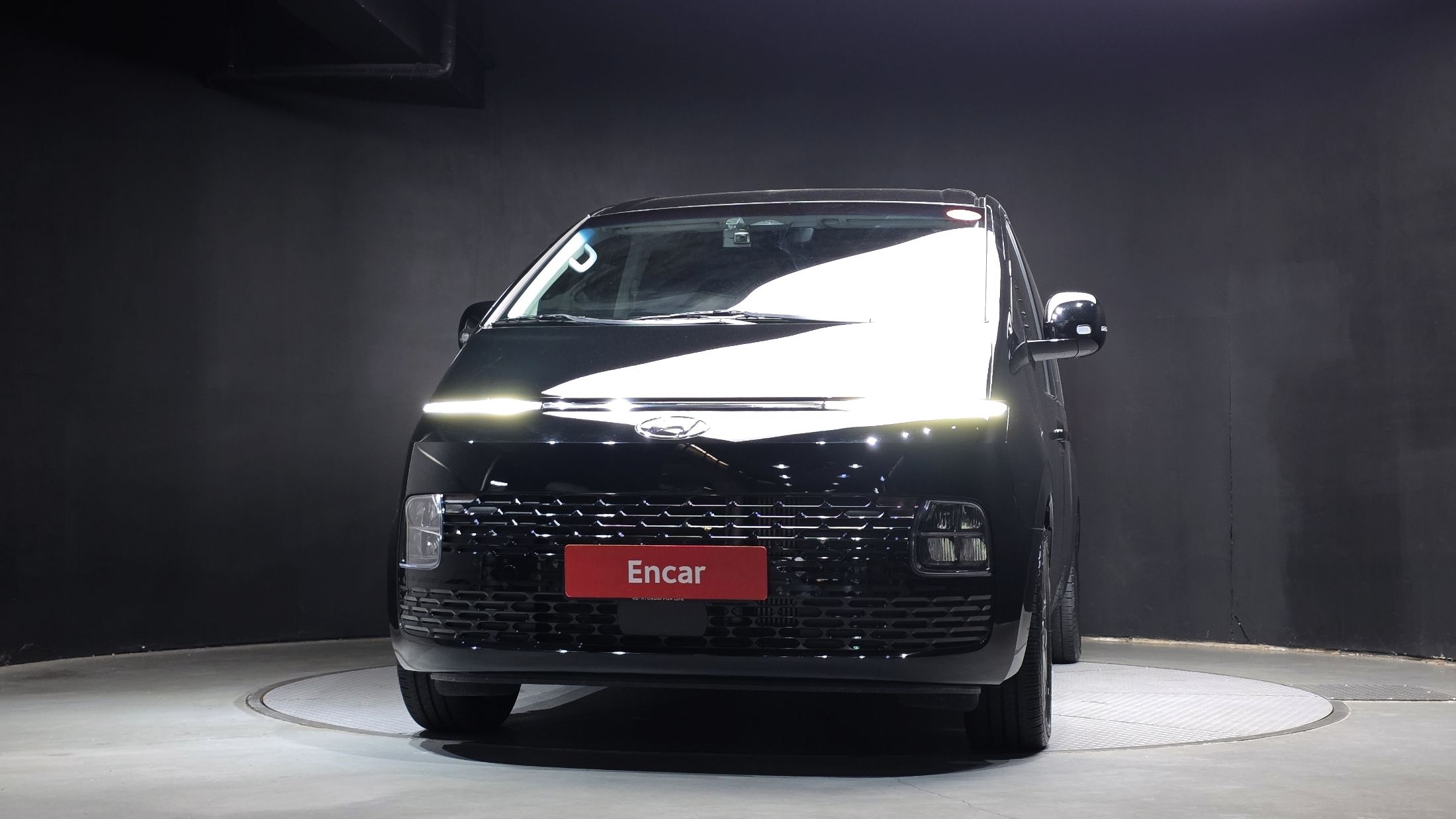 HYUNDAI STARIA 2022
