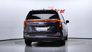 KIA CARNIVAL 2024