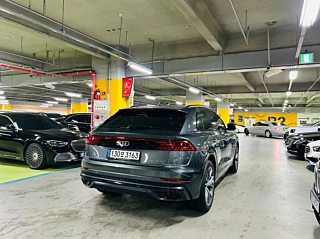 AUDI Q8 4M 2022