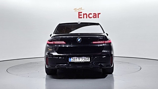 BMW 7-SERIES G70 2023