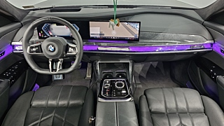 BMW 7-SERIES G70 2023