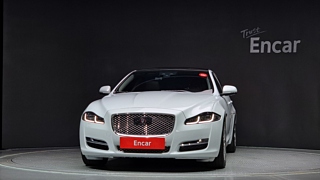 JAGUAR XJ 2018