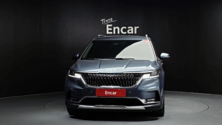 KIA CARNIVAL 2023