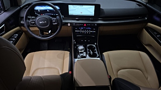 KIA CARNIVAL 2023