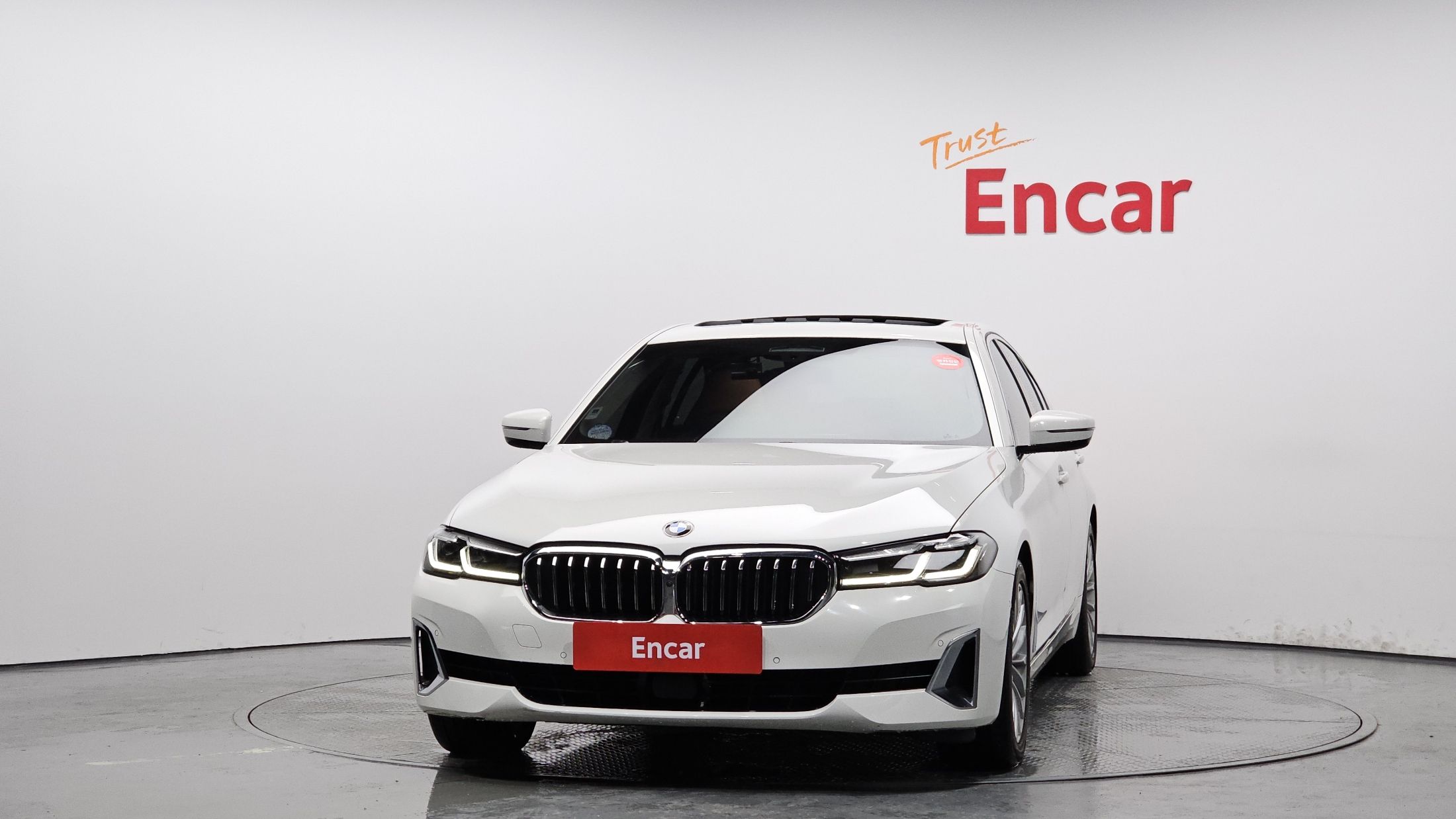 BMW 5-SERIES G30 2021