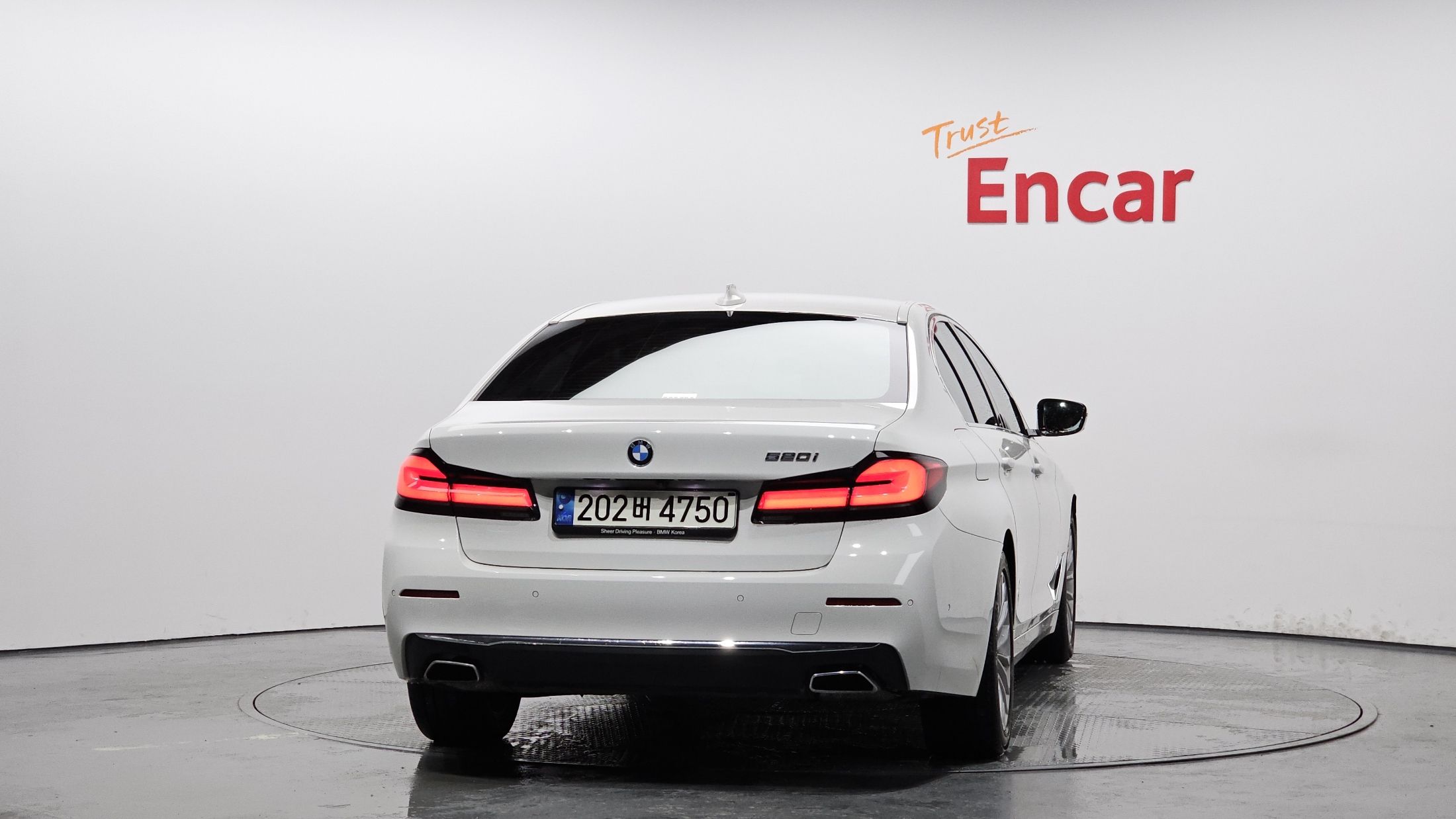 BMW 5-SERIES G30 2021