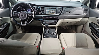 KIA CARNIVAL 2017