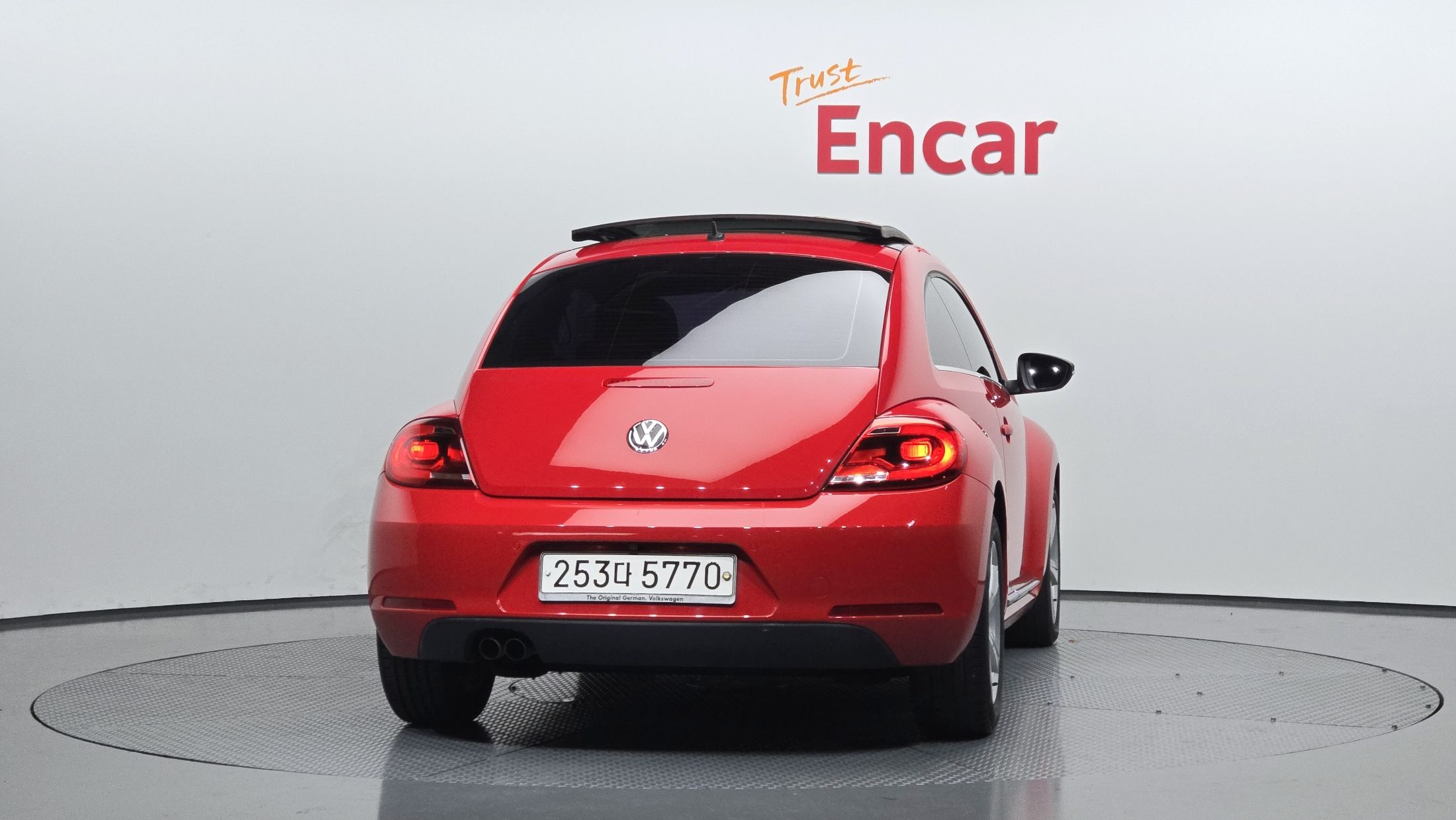 VOLKSWAGEN BEATLE 2013