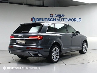 AUDI Q7 4M 2020