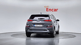 HYUNDAI KONA 2021