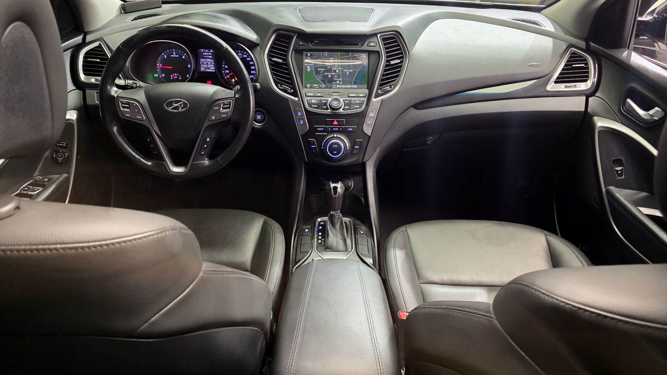 HYUNDAI SANTAFE DM 2013