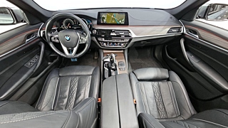 BMW 5-SERIES G30 2017