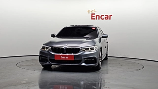 BMW 5-SERIES G30 2017