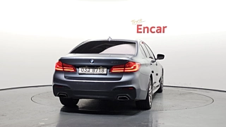 BMW 5-SERIES G30 2017