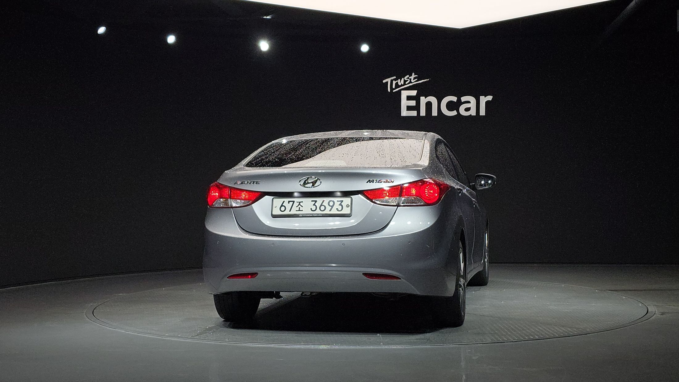 HYUNDAI AVANTE MD 2011