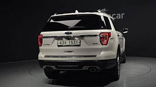 FORD EXPLORER 2018