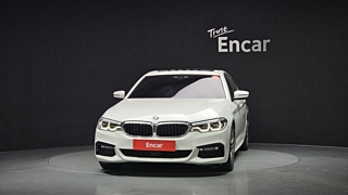 BMW 5-SERIES G30 2017