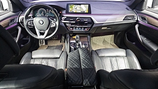 BMW 5-SERIES G30 2017