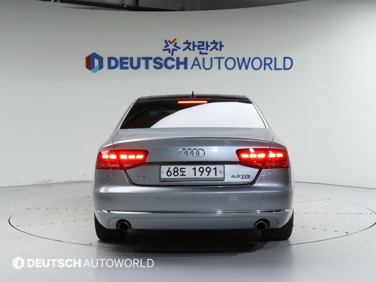 AUDI A8 2013