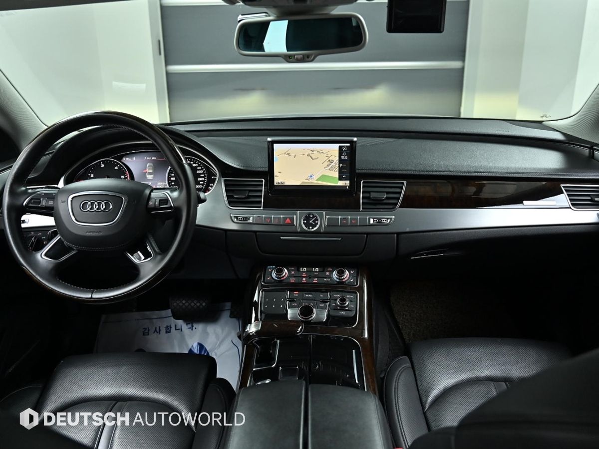 AUDI A8 2013