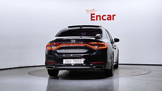 HYUNDAI GRANDEUR IG 2017