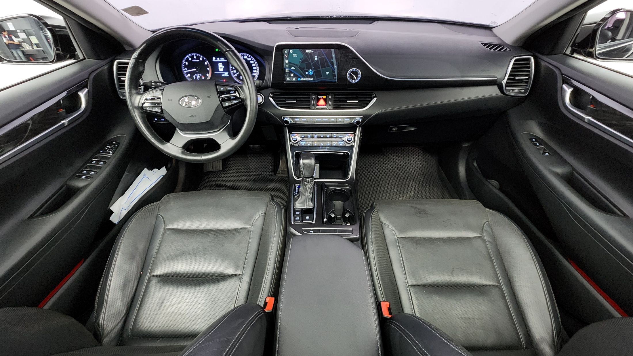 HYUNDAI GRANDEUR IG 2017