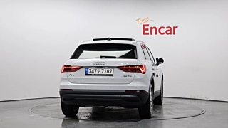 AUDI Q3 F3 2023