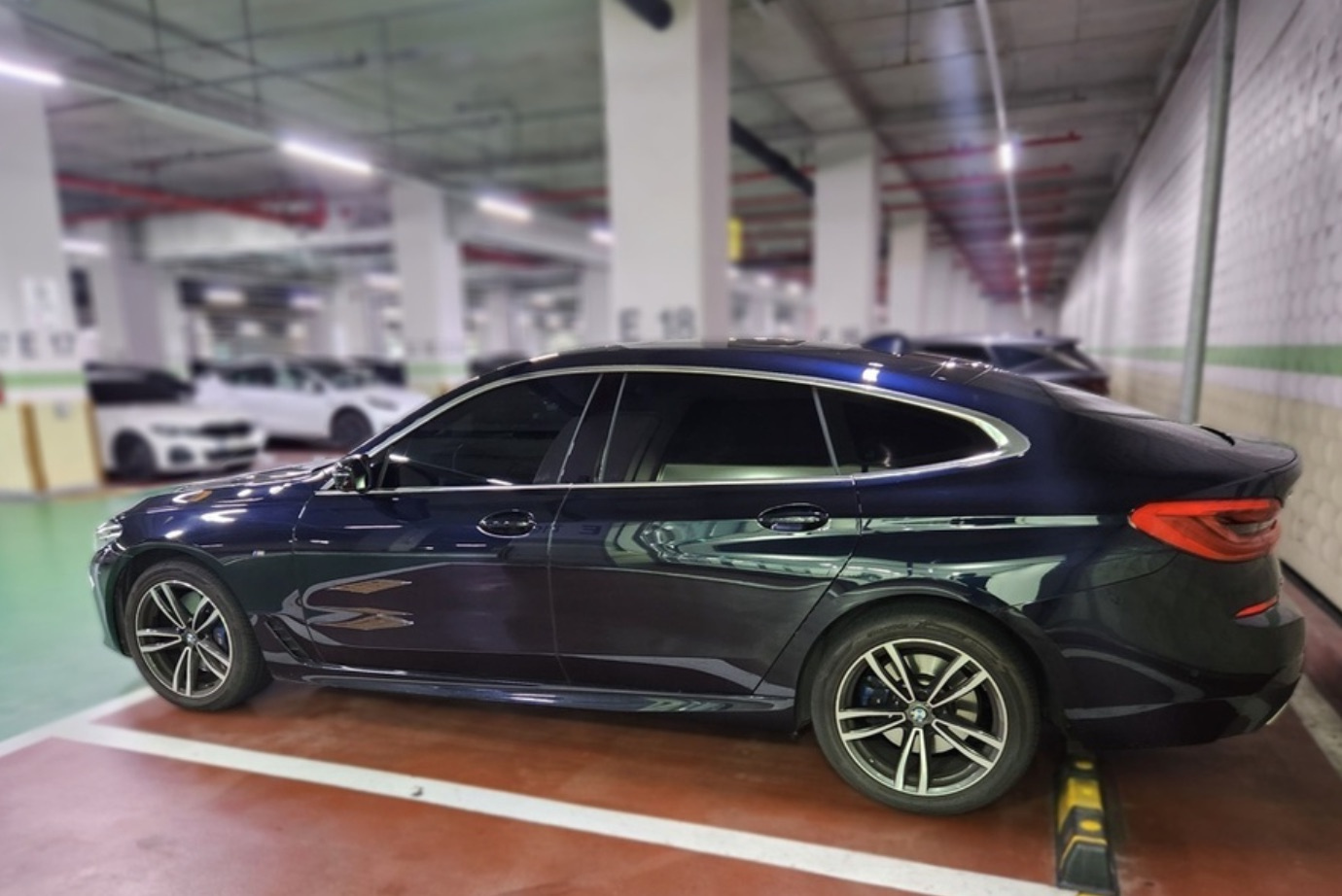 BMW 6-SERIES GT G32 2023