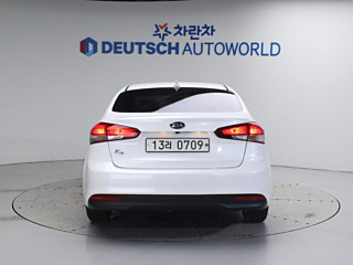 KIA K3 2016