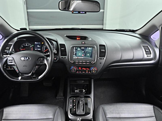KIA K3 2016