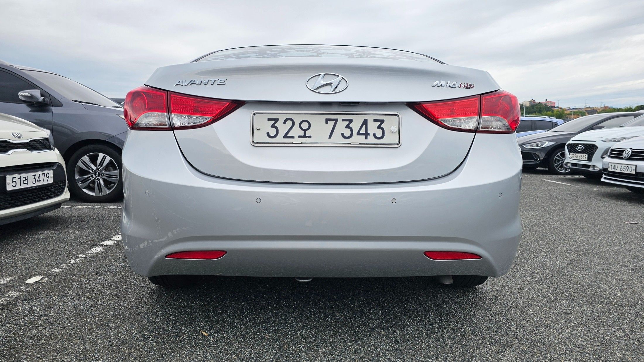 HYUNDAI AVANTE MD 2010