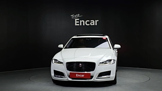 JAGUAR XF X260 2016