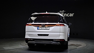 KIA CARNIVAL 2023
