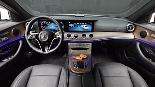 MERCEDES BENZ E-CLASS W213 2023