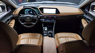 HYUNDAI SONATA DN8 2019