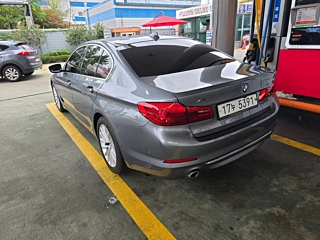 BMW 5-SERIES G30 2018