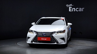 LEXUS ES300H 2018