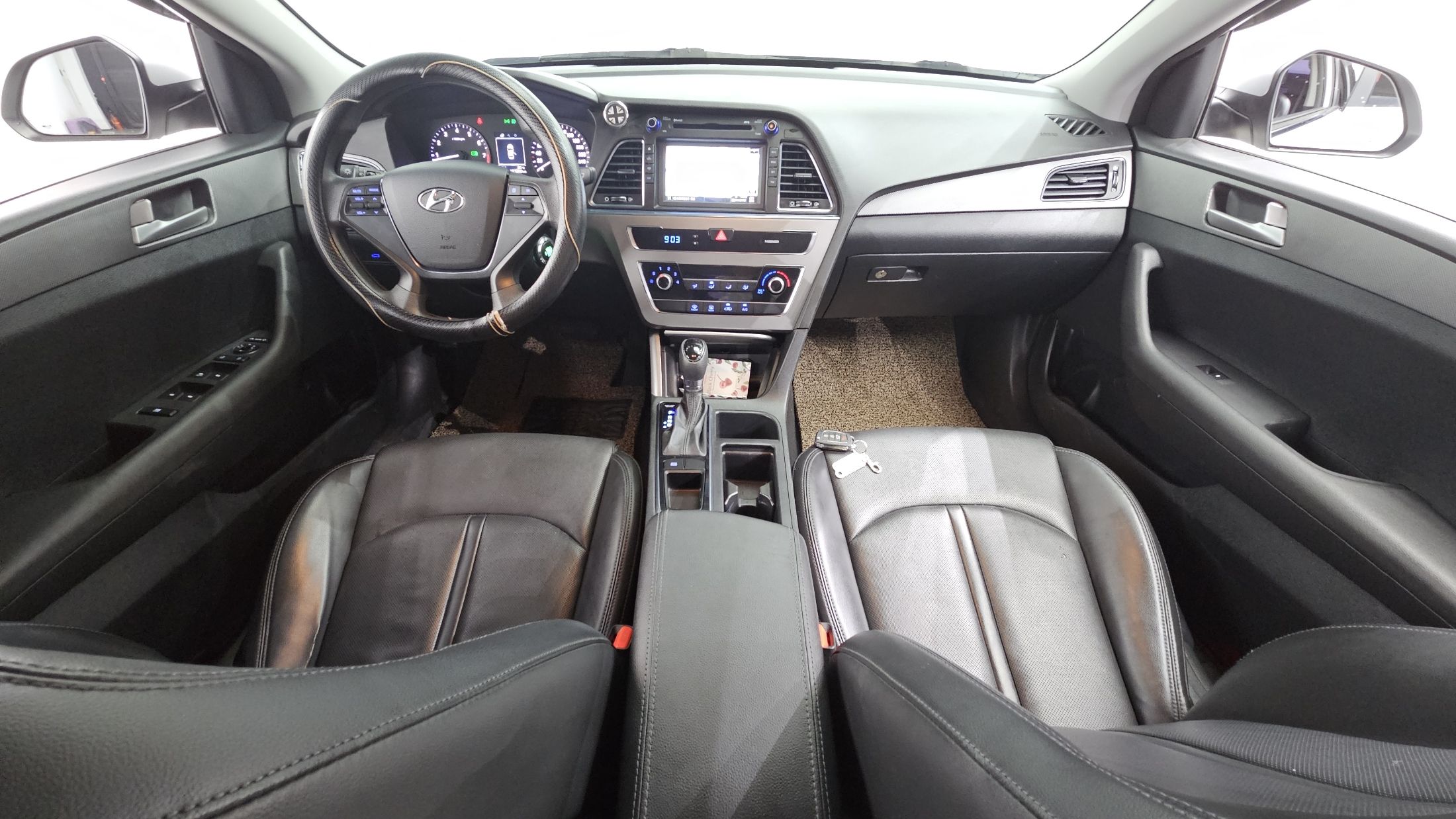HYUNDAI SONATA LF 2015