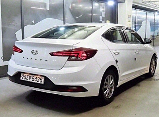 HYUNDAI AVANTE AD 2019