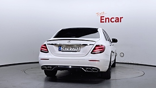 MERCEDES BENZ E-CLASS W213 2019