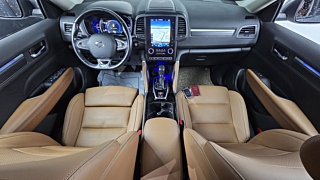 SAMSUNG QM6 2021