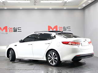 KIA K5 2016