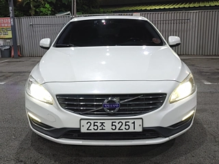 VOLVO S60 2017