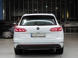 VOLKSWAGEN TOUAREG 2023