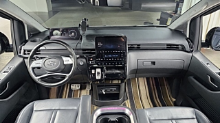 HYUNDAI STARIA 2021